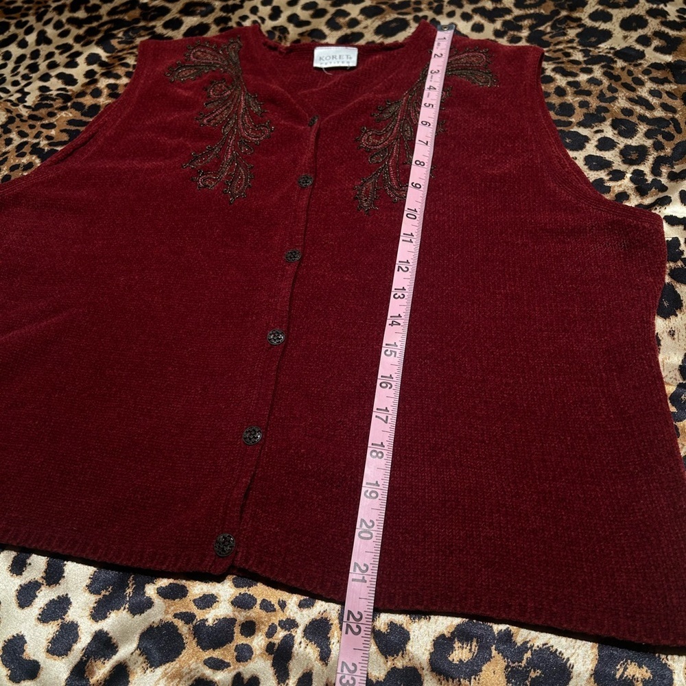 Vintage Koret Red Chenille Embroidered Sweater Vest - Picture 5 of 5